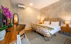 Little Boutique Hotel - 30M From Beach